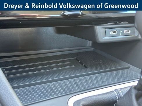 New 2026 Volkswagen Jetta SE image 18