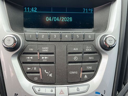 Used 2014 Chevrolet Equinox LS FWD image 14