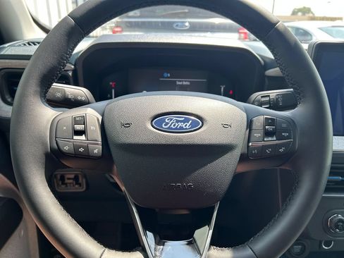 Used 2026 Ford Maverick XLT w/ XLT Luxury Package AWD/4WD image 16
