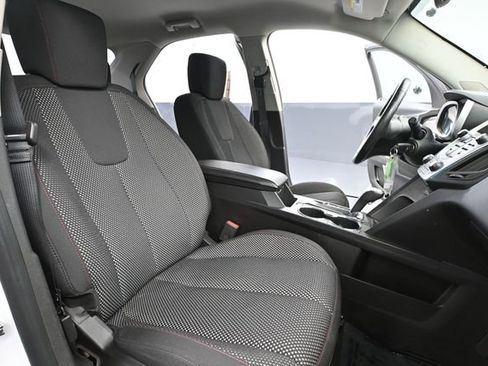 Used 2013 Chevrolet Equinox LT AWD/4WD image 40