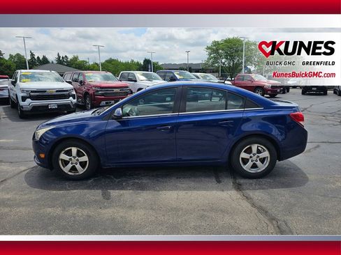 Used 2012 Chevrolet Cruze LT FWD image 7