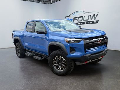 Used 2025 Chevrolet Colorado ZR2 w/ Technology Package