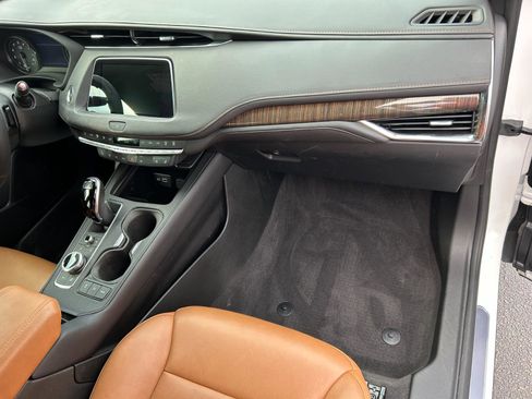 Used 2022 Cadillac XT4 Sport w/ Comfort Package image 26