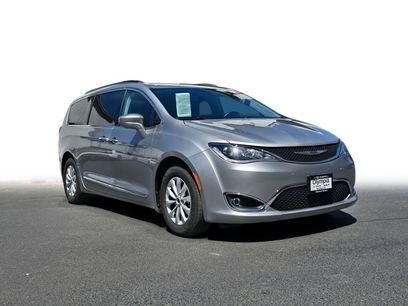 Used 2017 Chrysler Pacifica Touring-L