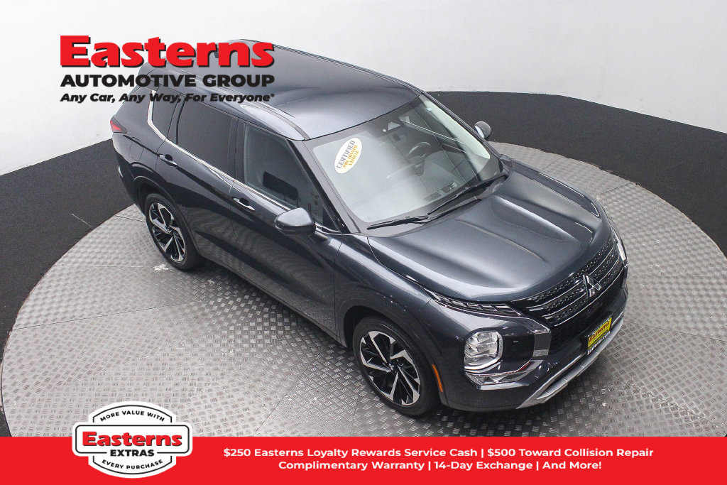 Used 2024 Mitsubishi Outlander SE AWD/4WD image 4