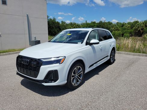 Used 2025 Audi Q7 2.0T Premium Plus AWD/4WD image 9