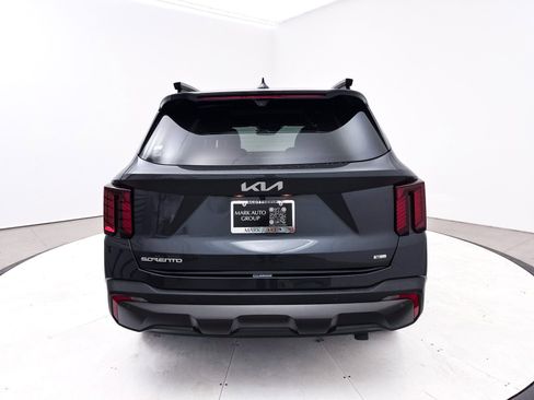 Certified 2024 Kia Sorento SX Prestige w/ Olive Brown Leather Package image 20