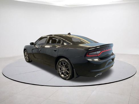 Used 2018 Dodge Charger GT image 4
