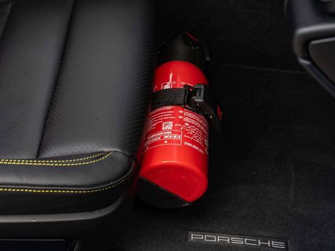 Used 2026 Porsche 911 Carrera RWD image 24
