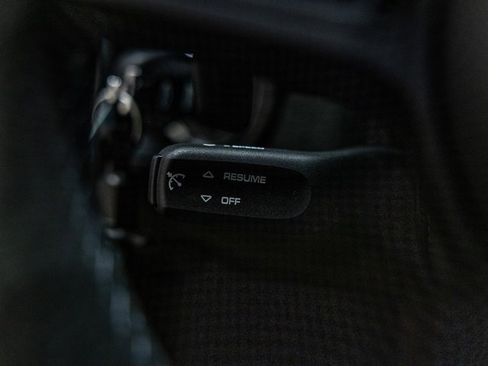 Used 2025 Porsche 718 Boxster Spyder RS image 41