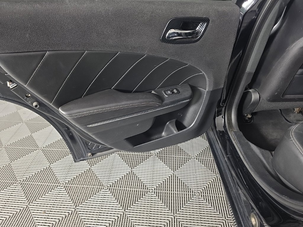 Used 2014 Dodge Charger R/T RWD image 24