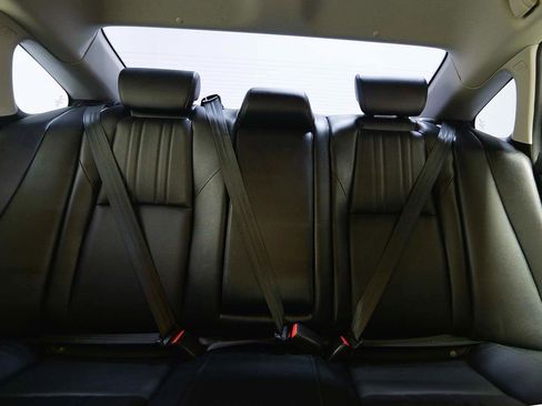 Used 2022 Honda Accord Sport Special Edition image 9