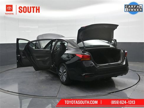 Used 2024 Nissan Altima 2.5 SV image 49
