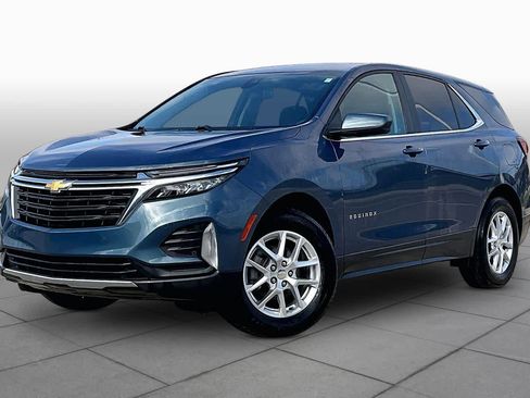Used 2024 Chevrolet Equinox LT image 2