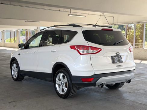 Used 2014 Ford Escape SE w/ Equipment Group 201A FWD image 7