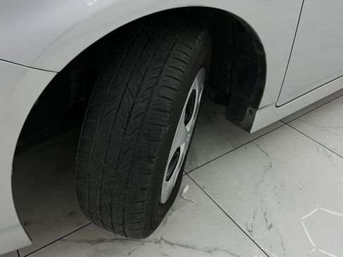 Used 2015 Toyota Prius Two FWD image 42