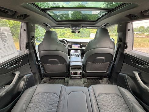 Used 2025 Audi RS Q8 performance AWD/4WD image 30