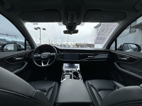 Used 2023 Audi Q7 3.0T Premium Plus image 18
