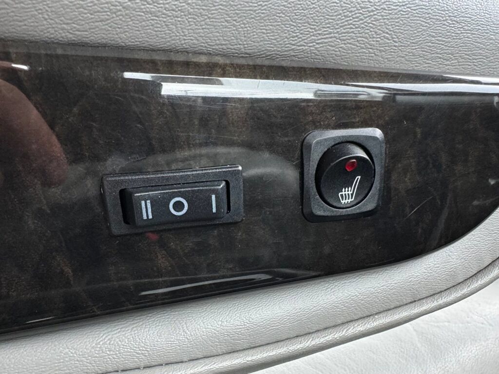 Used 2019 GMC Savana 2500 w/ Enhanced Convenience Package RWD image 20