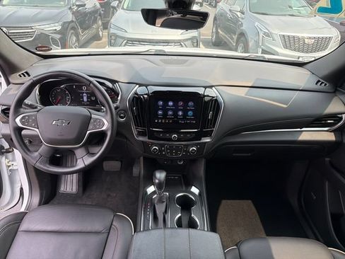 Certified 2022 Chevrolet Traverse Premier w/ Redline Edition AWD/4WD image 14
