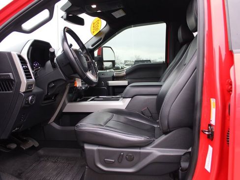 Used 2022 Ford F250 Lariat image 16