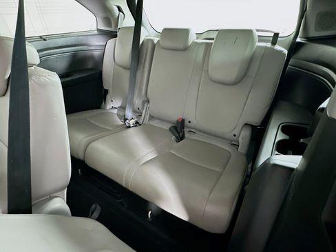 Used 2018 Honda Odyssey Elite image 29