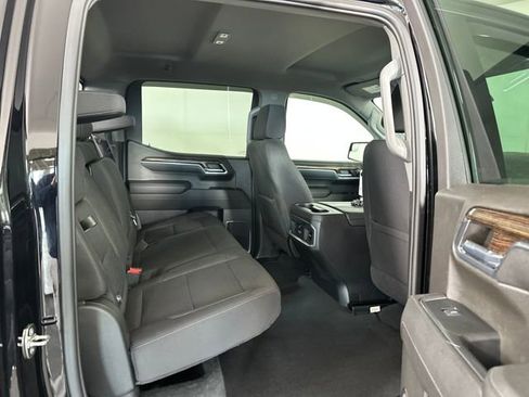 Used 2024 GMC Sierra 1500 Elevation w/ Preferred Package image 27