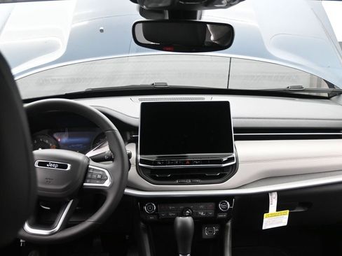 New 2026 Jeep Compass Limited image 22