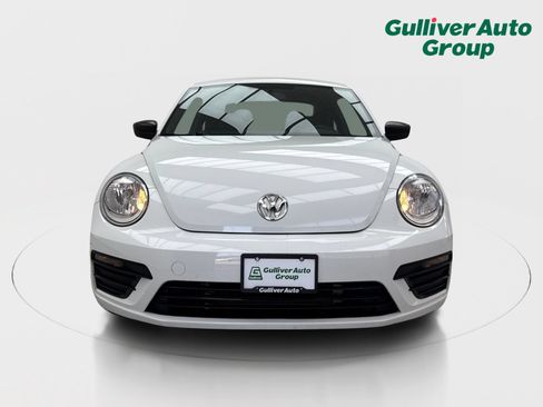Used 2018 Volkswagen Beetle 2.0T S FWD image 14