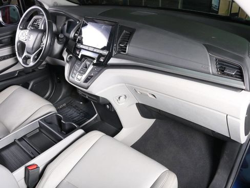 Used 2019 Honda Odyssey EX-L image 38