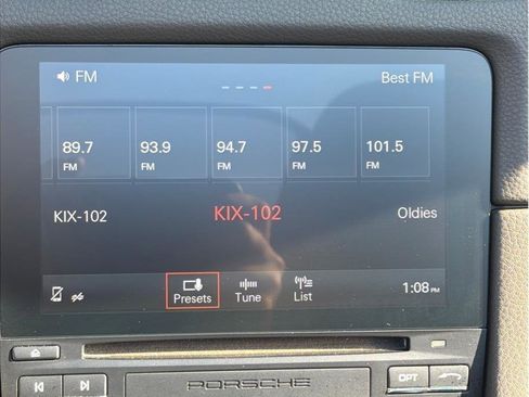 Used 2018 Porsche 718 Boxster Roadster 2D image 16