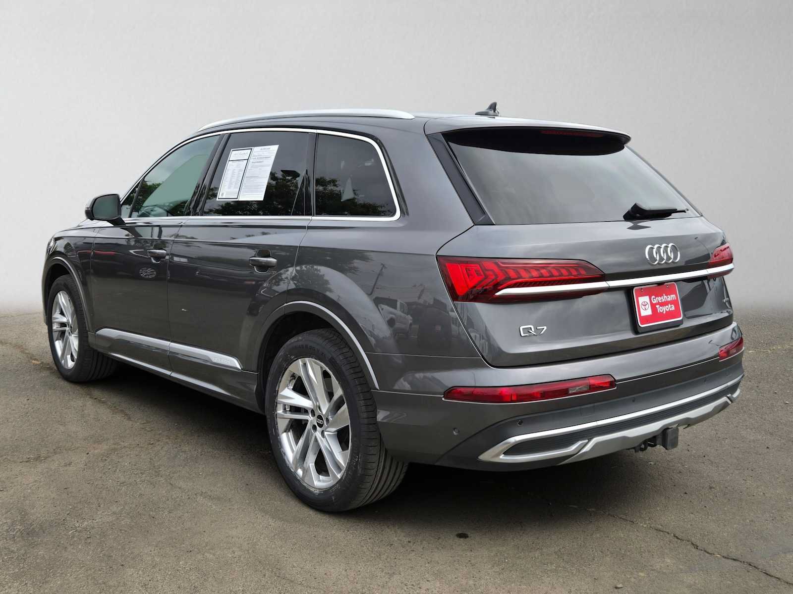 Used 2023 Audi Q7 2.0T Premium Plus w/ Premium Plus Package AWD/4WD image 6
