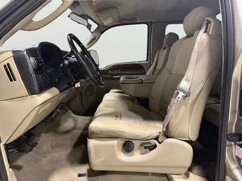 Used 2005 Ford F250 XL image 15
