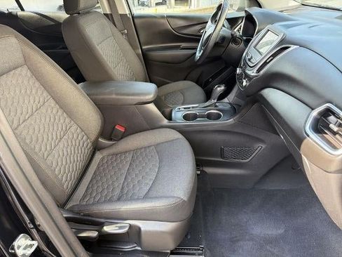 Used 2019 Chevrolet Equinox LT FWD image 13