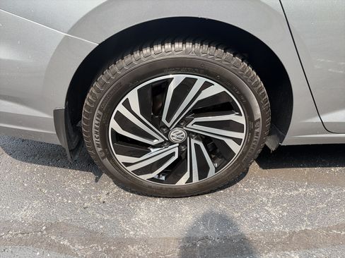 Used 2020 Volkswagen Jetta SEL FWD image 12