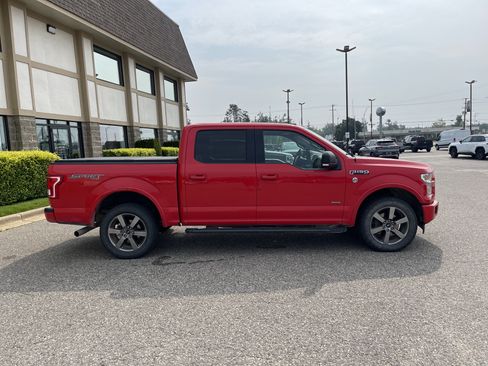 Used 2017 Ford F150 XLT w/ Equipment Group 302A Luxury AWD/4WD image 3