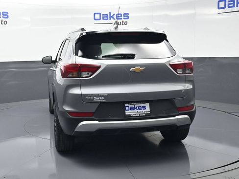 Used 2024 Chevrolet TrailBlazer LT w/ Driver Confidence Package AWD/4WD image 6