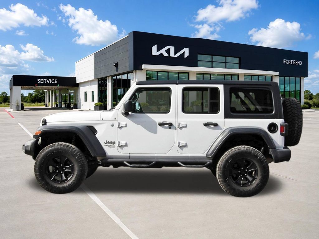 Used 2018 Jeep Wrangler Unlimited Sport AWD/4WD image 8