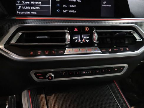 Used 2021 BMW X5 xDrive45e w/ M Sport Package image 34