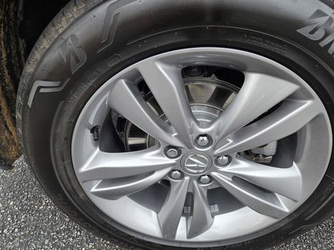 Certified 2025 Acura MDX FWD image 12