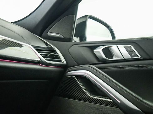 Certified 2023 BMW X6 M50i w/ Executive Package AWD/4WD image 31