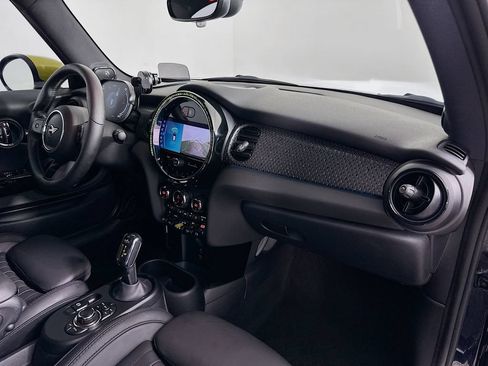 Used 2022 MINI Cooper SE FWD image 29
