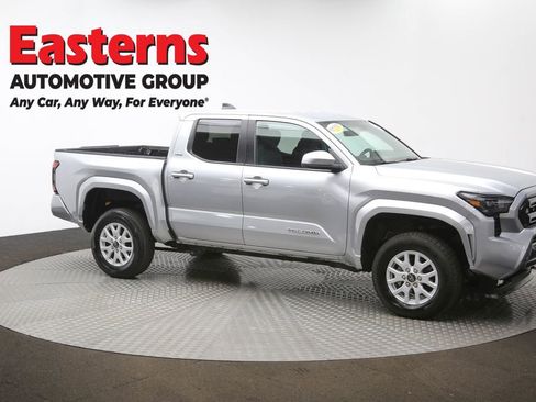 Used 2024 Toyota Tacoma SR5 RWD image 46