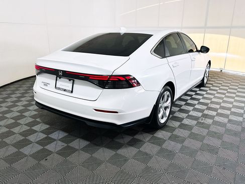 Used 2023 Honda Accord LX image 3