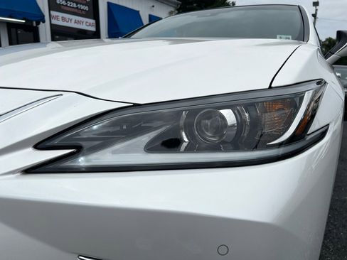 Used 2021 Lexus ES 350 w/ Premium Package image 25