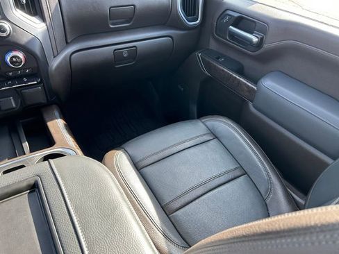 Used 2022 GMC Sierra 3500 Denali w/ Denali Ultimate Package AWD/4WD image 15