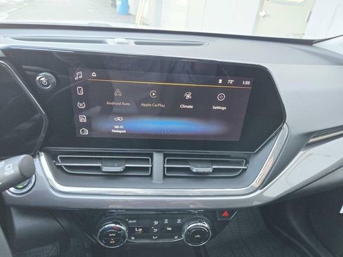 New 2026 Chevrolet Trax ACTIV w/ Sunroof Package image 18