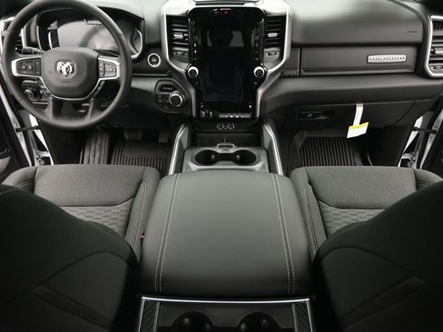New 2025 RAM 1500 Big Horn image 23