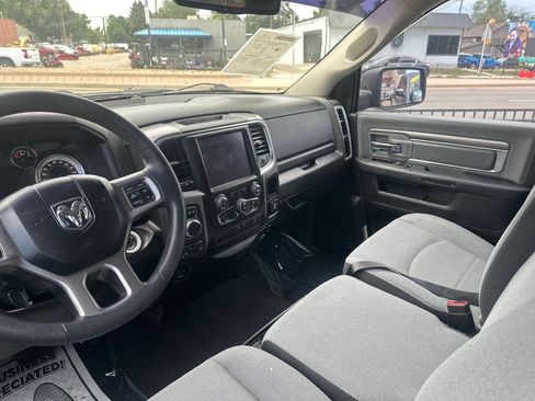 Used 2021 RAM 1500 Classic SLT w/ Electronics Group AWD/4WD image 40