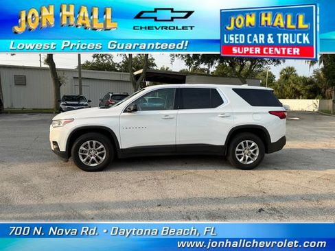Used 2020 Chevrolet Traverse LS FWD image 4